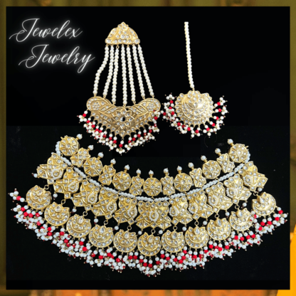 Noor Kundan Traditional Set