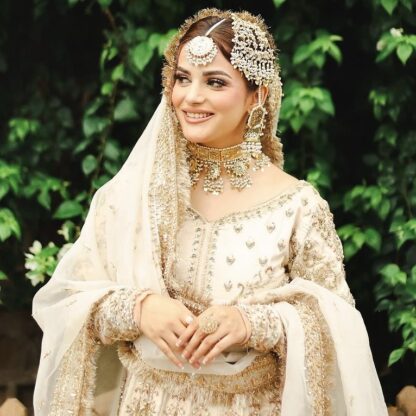 nikkah look kundan jewelry in hint of gold