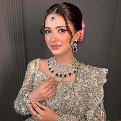 silver sparkle and emerald brilliance diamond style pure silver jewelry set
