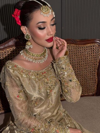 timeless traditional kundan nikkah jewelry set - Image 3