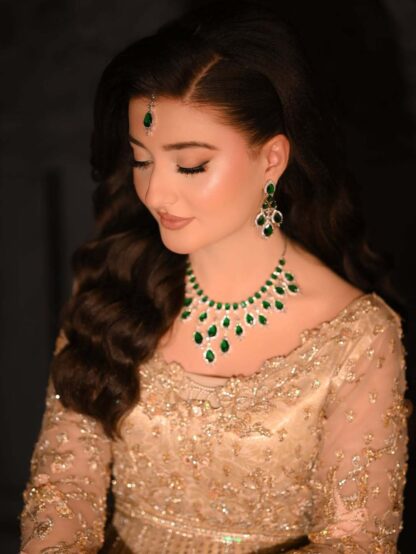 verdant green majestic necklace set - Image 3