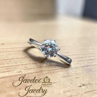 round Brilliant 1ct moissanite diamond ring