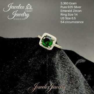 deep-green emerald zircon cushion cut ring in 925 silver wgt3.360