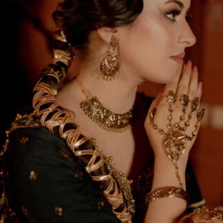 zarish antique gold jewelry set
