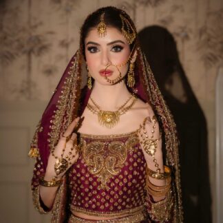 zeenat antique gold jewelry set