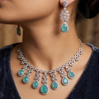 aqua tear drop necklace Set